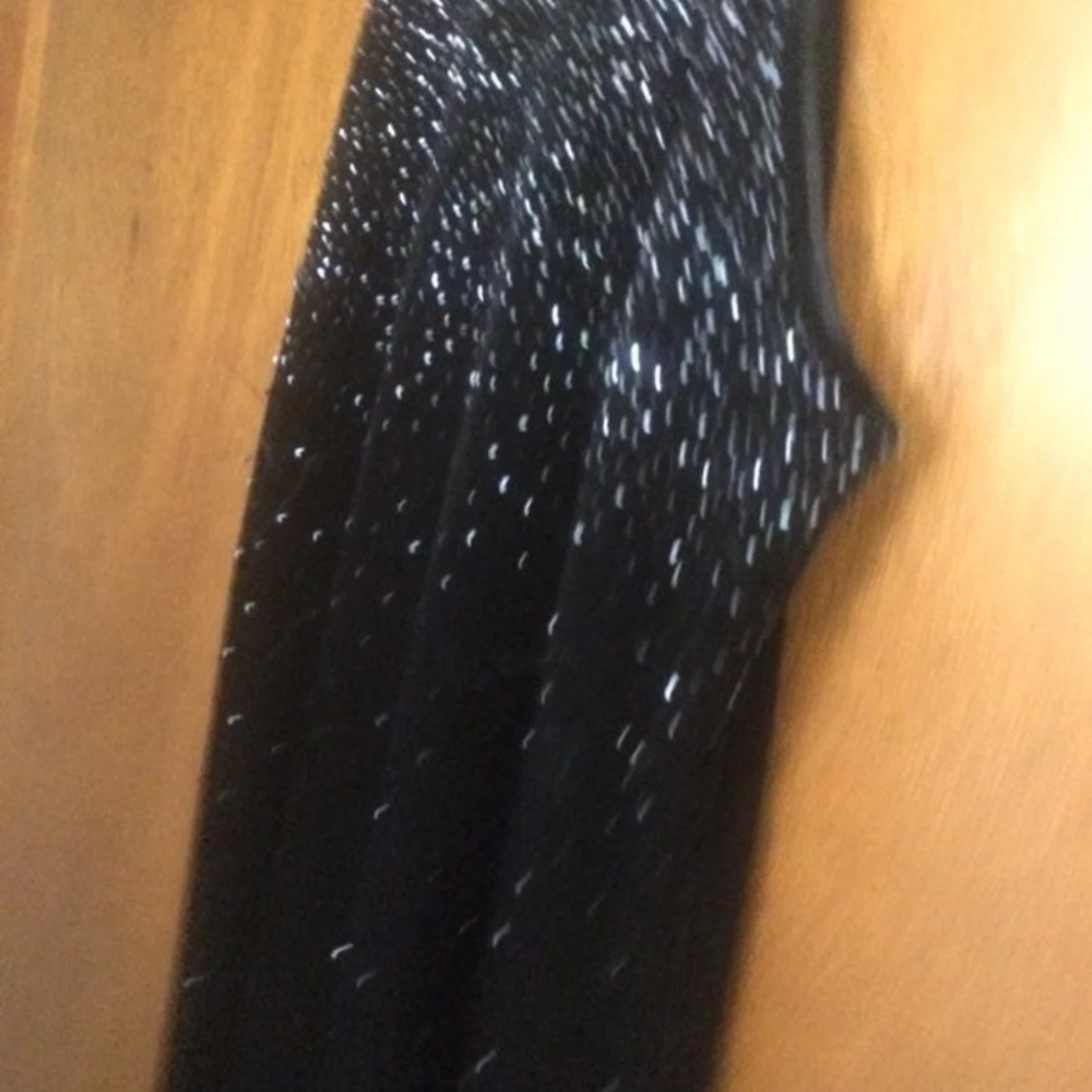 Dress - Picture 4 of 13